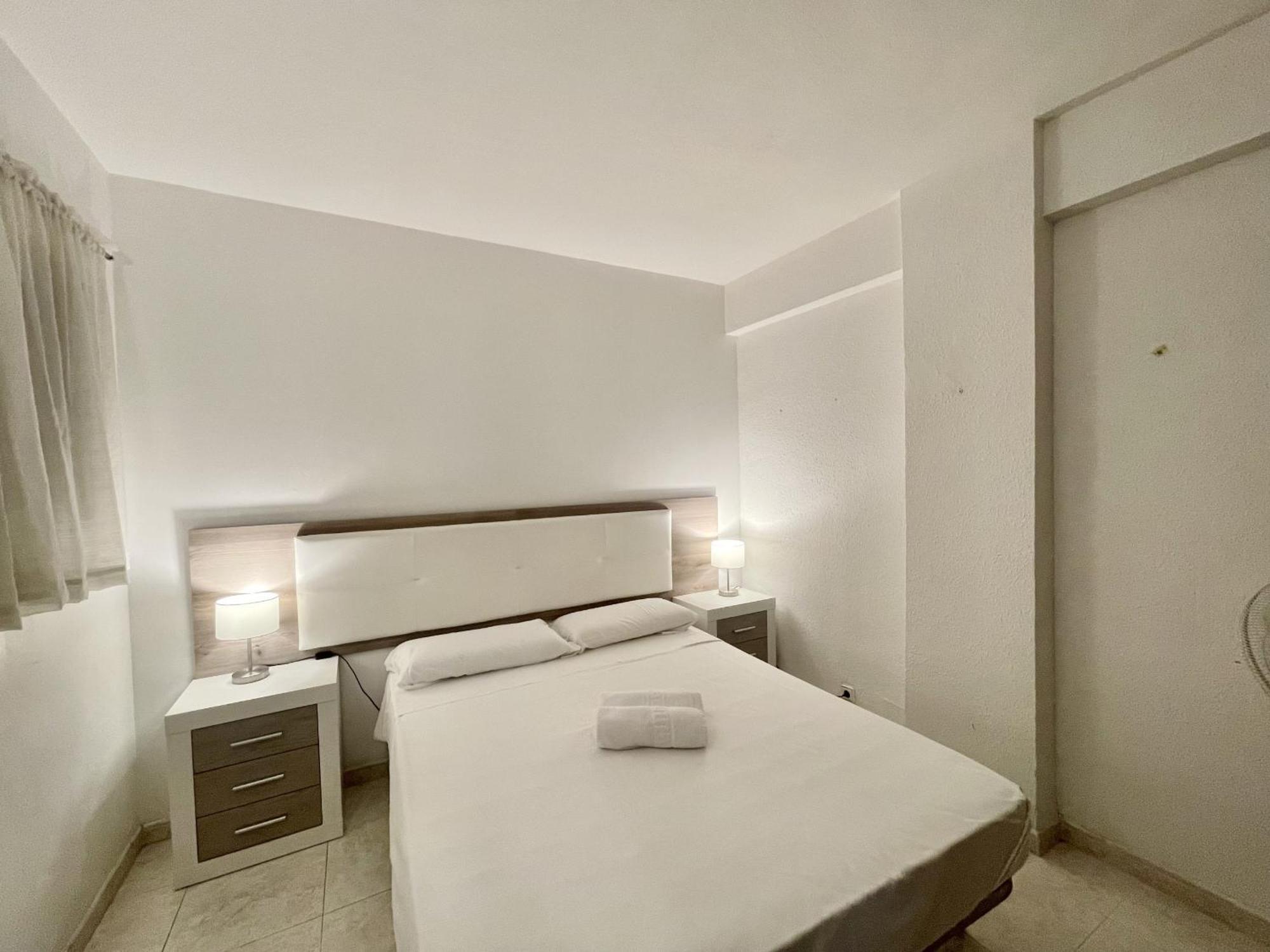 Apartment In Benidorm City Center Bagian luar foto